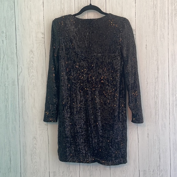 Express Sequin Long Sleeve Shift Dress Women's Size Small in Black - Picture 8 of 8